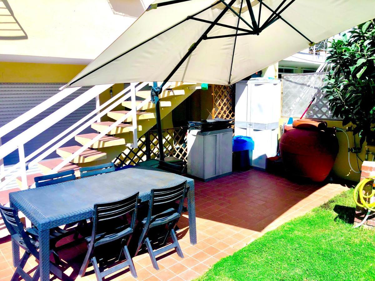 Villa Poetto Beach By Home And Experience , Cagliari, Poetto Экстерьер фото